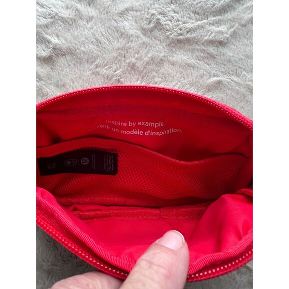 Lululemon Team Canada Future Legacy Mini Belt Bag Red 1L Recycled Content Adjust - Picture 7 of 10